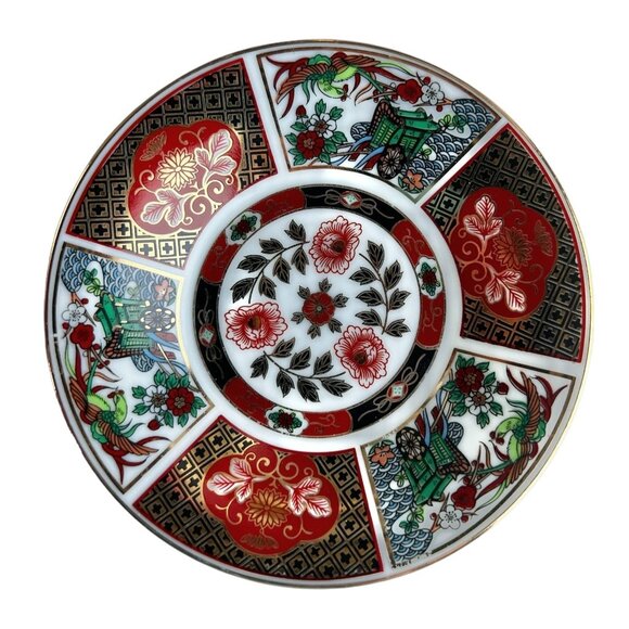 Vintage Japanese Imari Style Porcelain Tea Cup & Saucer Set - Picture 2 of 10